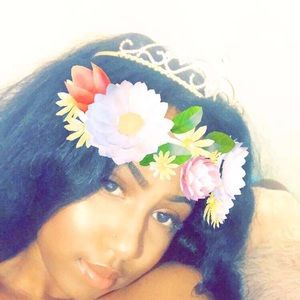 Meet your Posher, Miss